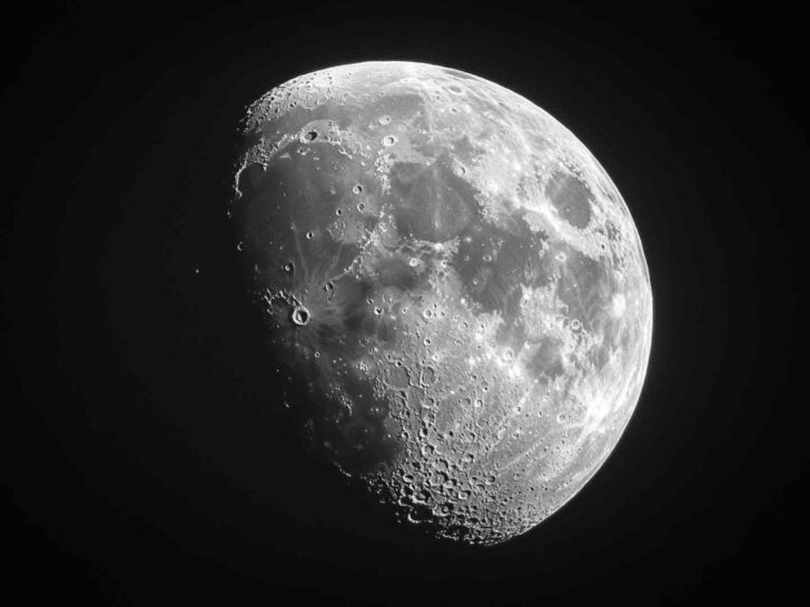 fun facts about the moon