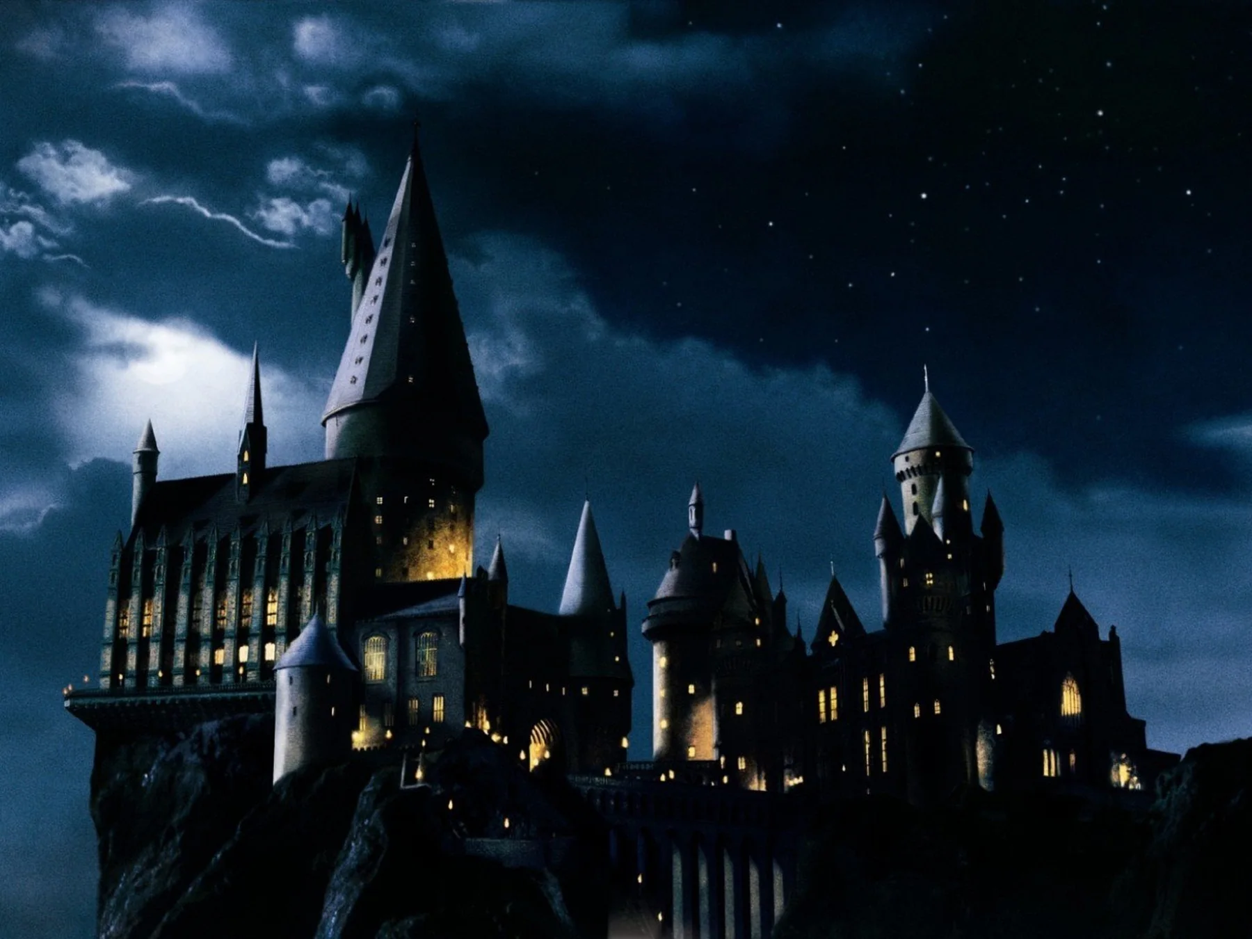 Hogwarts Castle illuminated at night