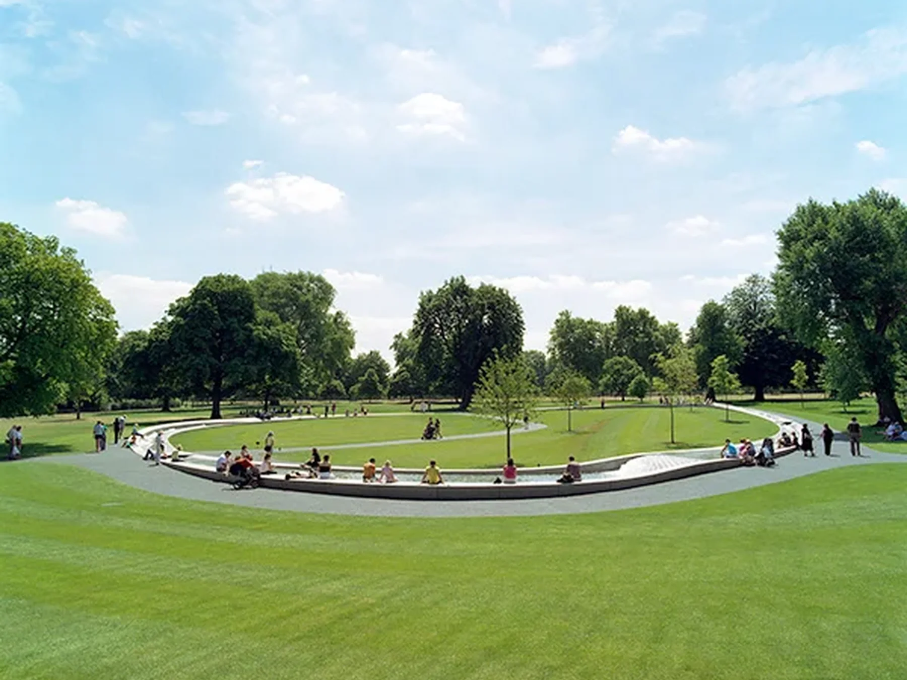 Diana Memorial Fountain and surrounding lawn in Hyde Park